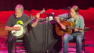 Billy Strings - “Don't Think Twice, It's All Right” with Béla Fleck, Bryan Sutton and Royal Masat 
