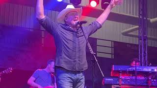 Tracy Lawrence in Hattiesburg “Texas Tornado” 4/23/21