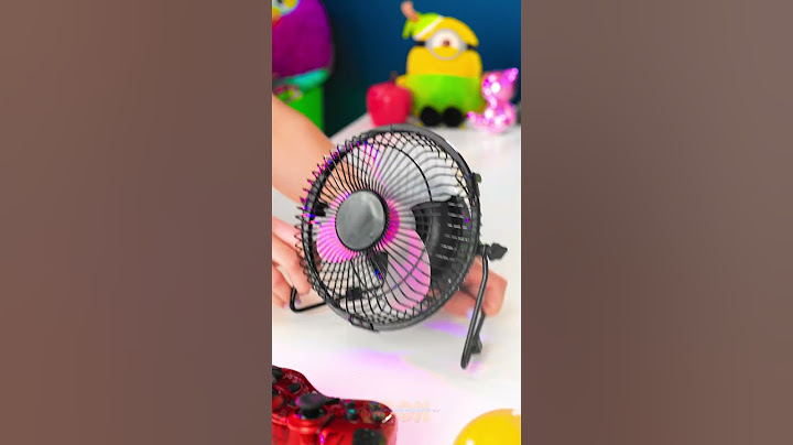 OH NO! IT'S SO HOT HERE! 😮‍💨| Let's end the struggles with a cool fan, smart summer gadget #shorts