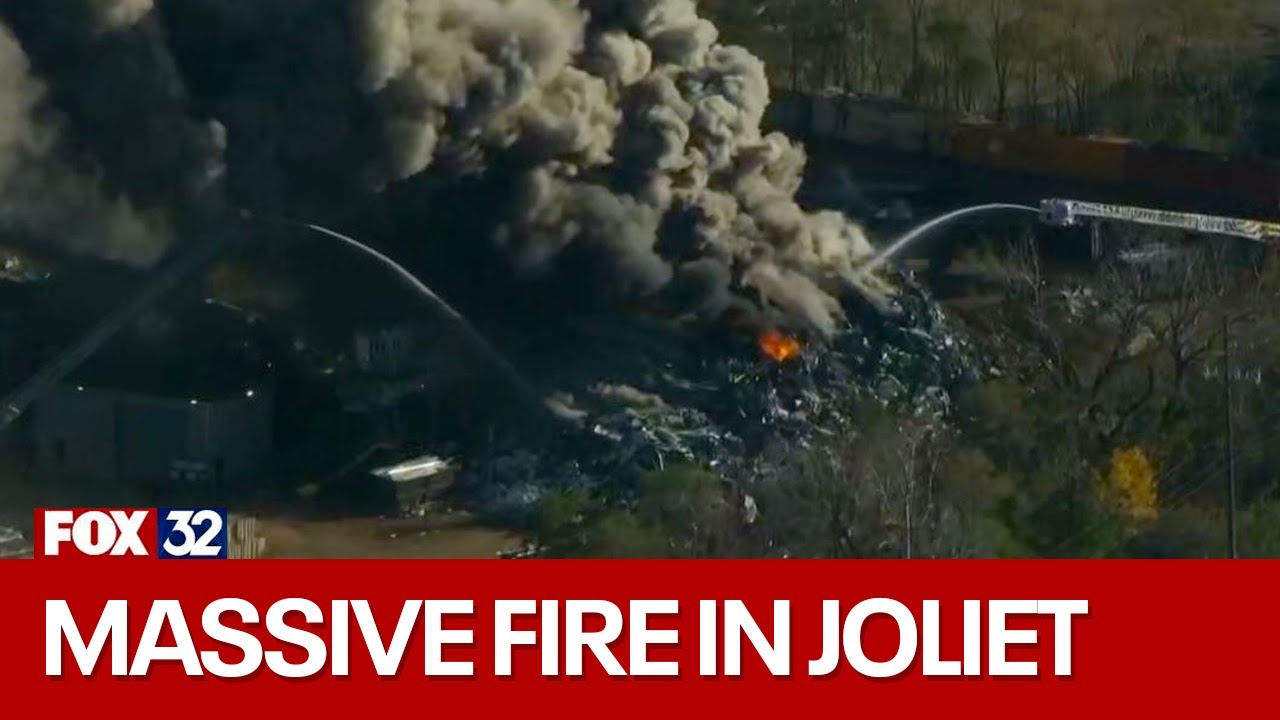 Large fire erupts at Joliet scrap metal recycling yard - YouTube