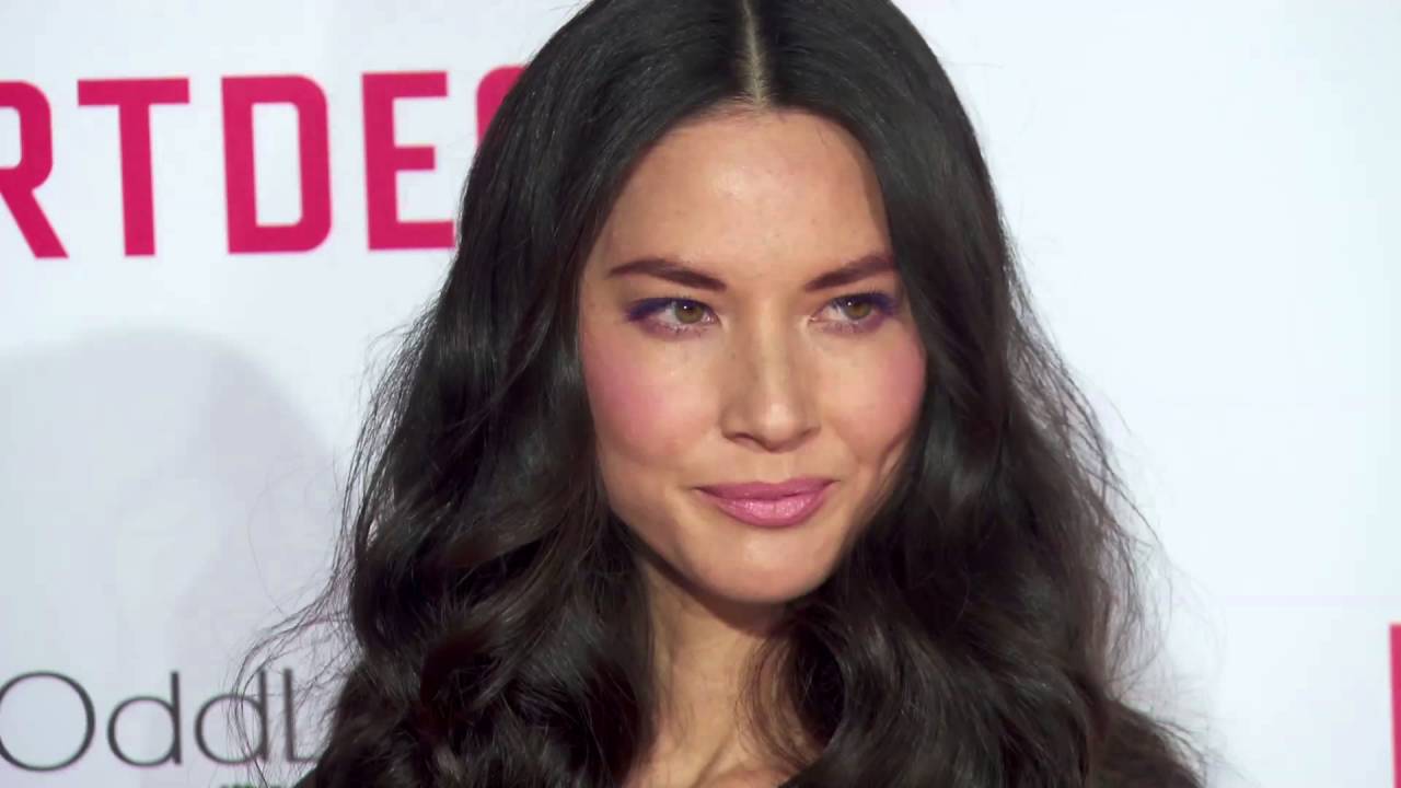 Olivia Munn Hits Back At Plastic Surgery Rumors Youtube