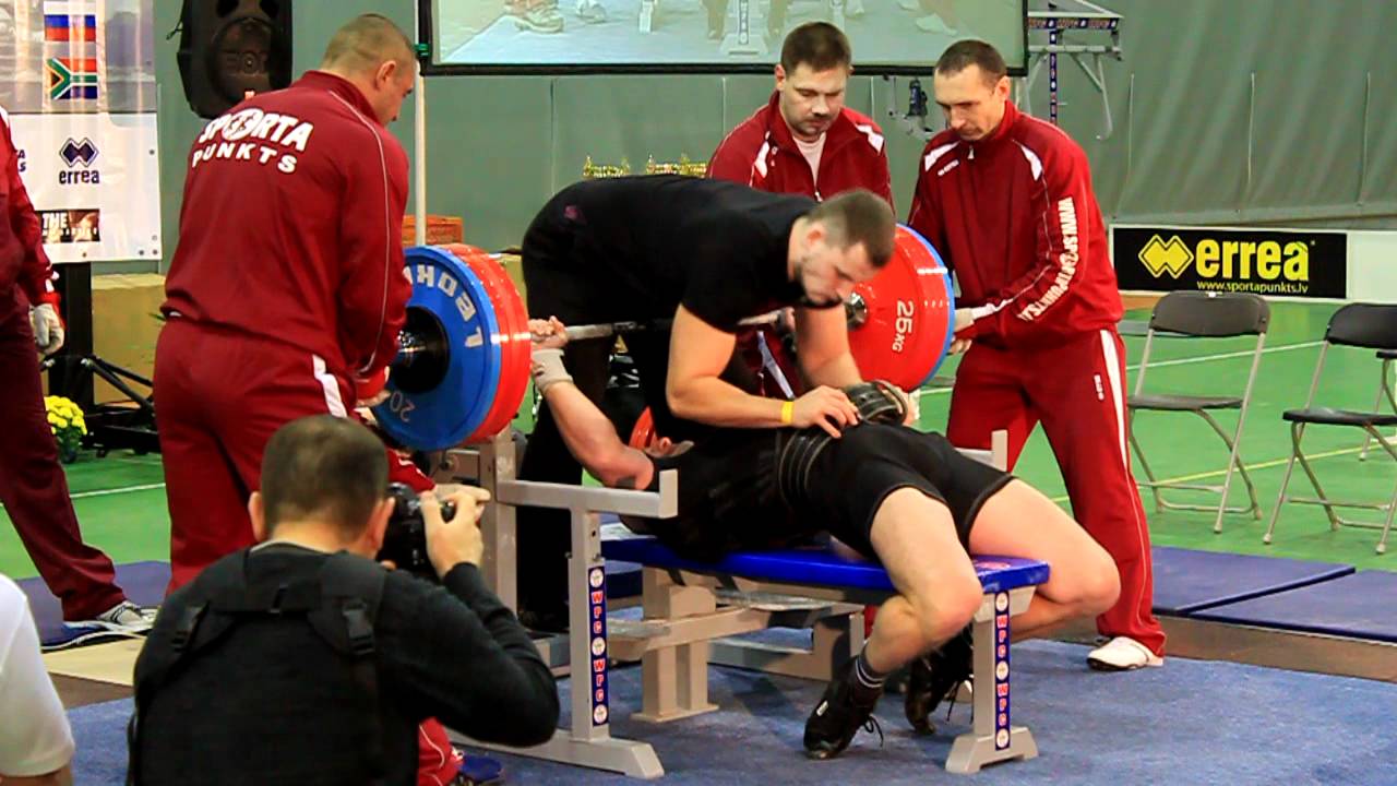 Andrus Moroz 220kg WPC World Championship 2011 - YouTube
