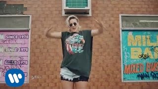 Смотреть клип Anne-Marie - Do It Right