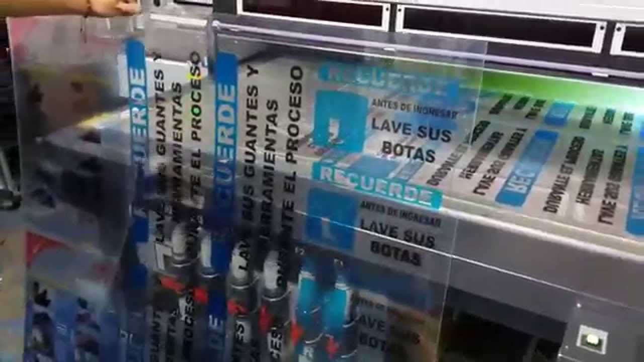 Impresión sobre acrílico Banner Xpress - YouTube