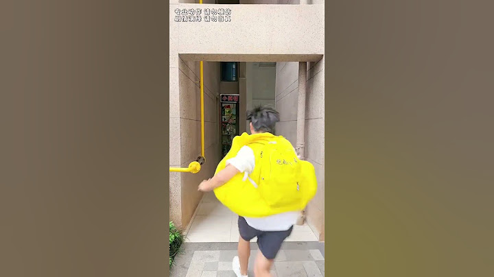 How Does A Man Escape From A Security Guard? #Parkour #Funny