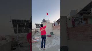Aaj naye tareqe se patang ko udaya 😱🪁 #kite #kiteflying #patang #patangbazi