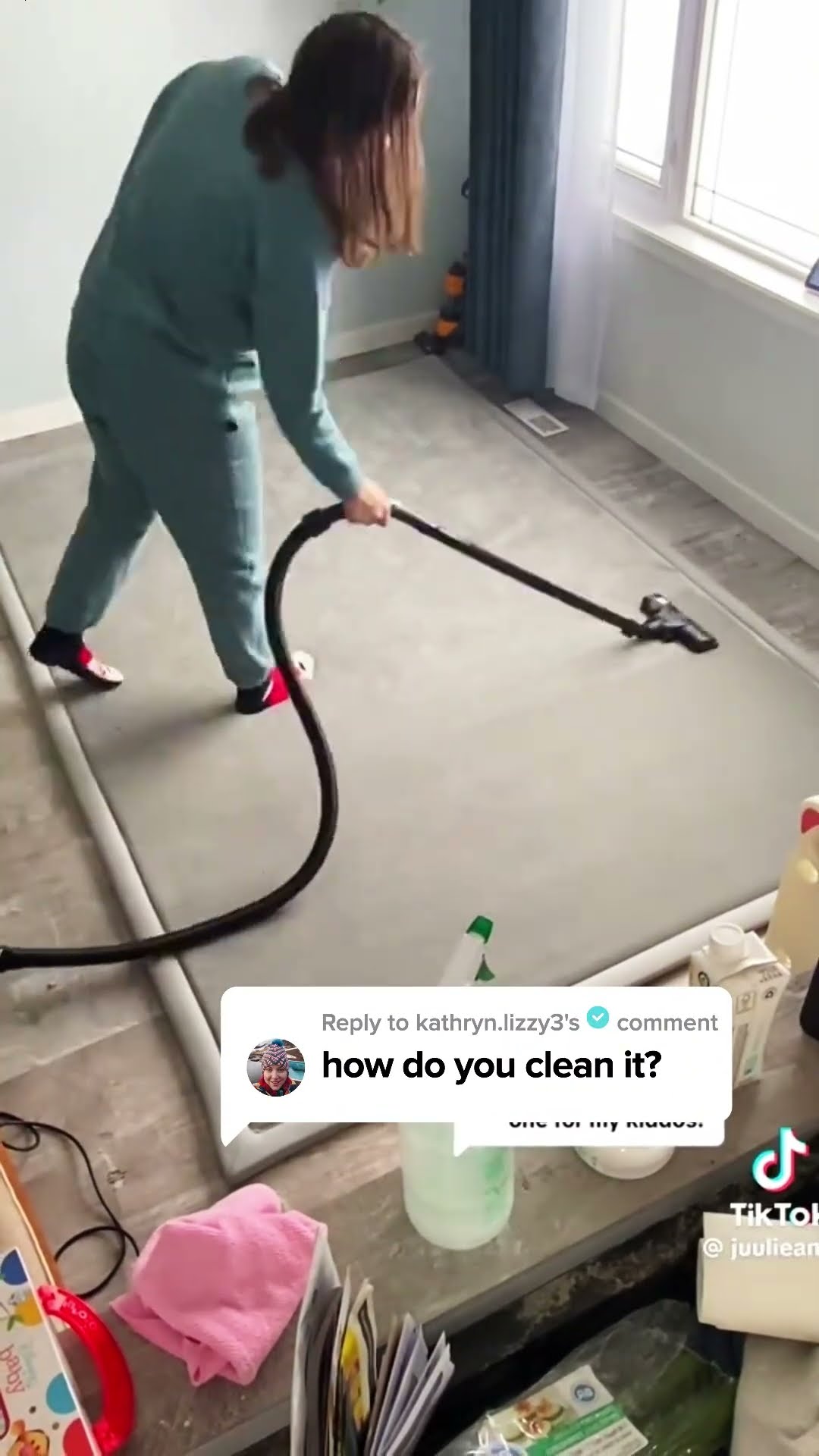 Easy to clean — the perfect play mat