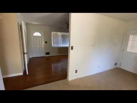 Meadow Rock Dr
