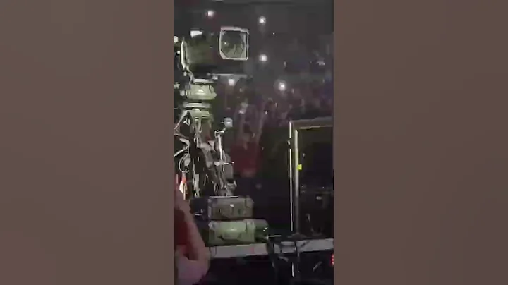 Hailey Bieber at Justin’s concert last night #shorts #haileybieber #justinbieber