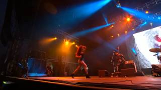 Pitty- (Serpente) HD Lollapalooza 2015