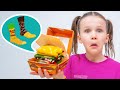 🍟🧦 ステフィがジャンクフードをくつ下に変身させた!| 子どもたちのためのヘルシーフード
