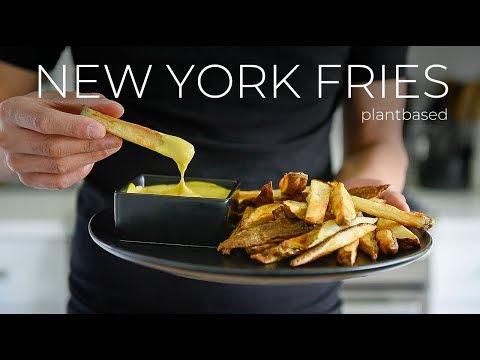 Baked fries with cashew cheese sauce, from the video