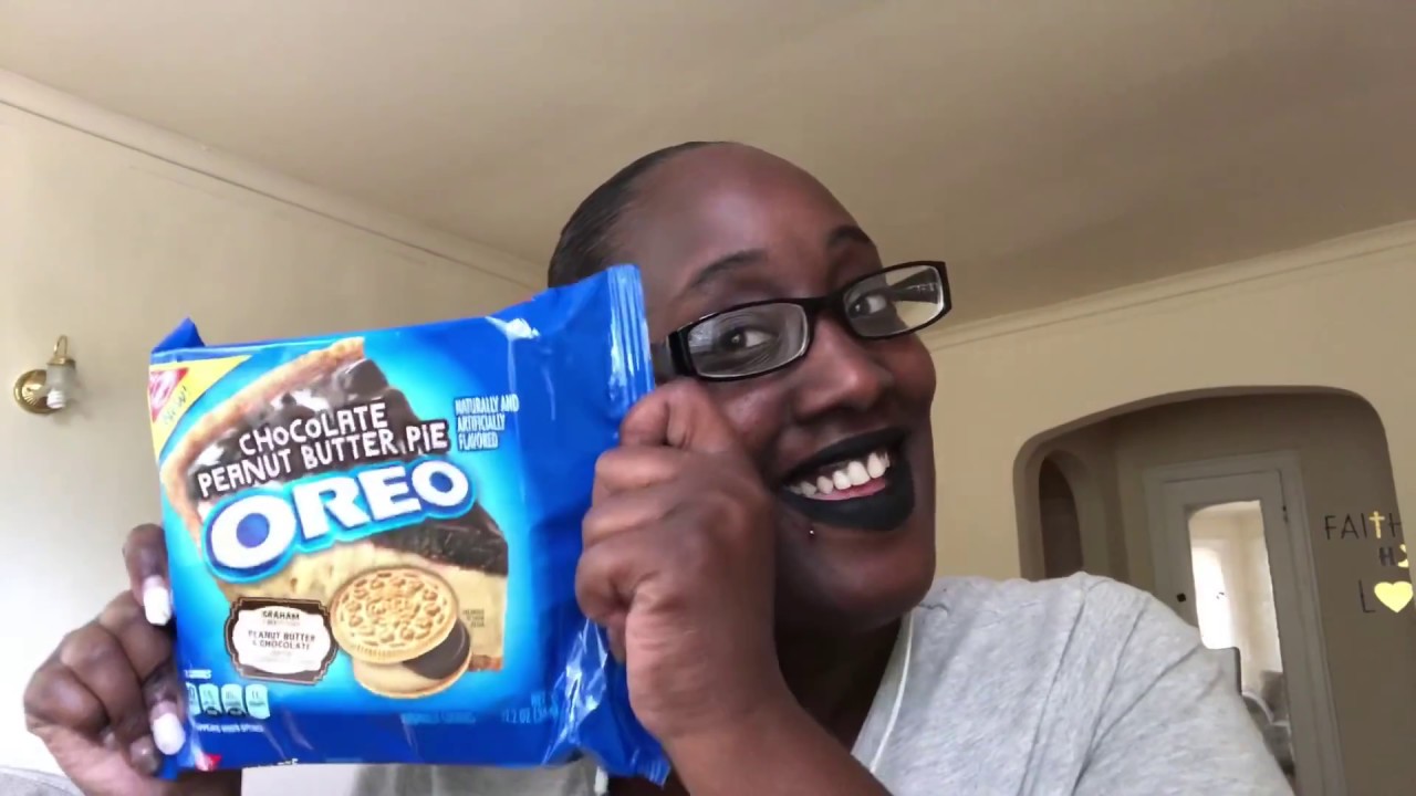 Chocolate peanut butter pie Oreo review!! YouTube