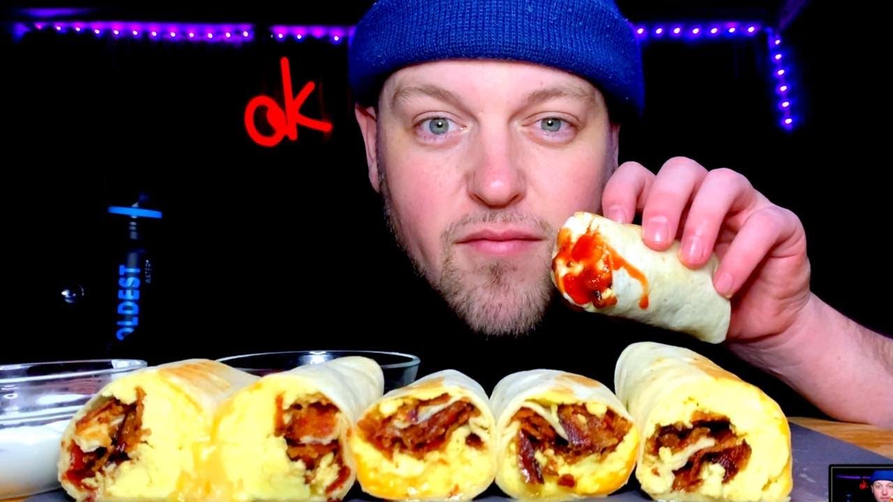 🥓BACON🍳EGG N CHEESE🧀BREAKFAST BURRITOS 🌯MUKBANG 먹방