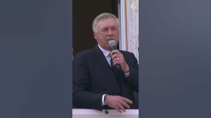 🎶🎤 Ancelotti sings Hala Madrid at title celebrations! #36Ligas #RealMadrid