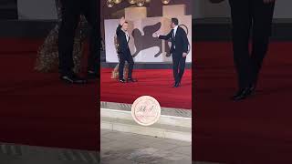 картинка: 🆕 Керем и Хадисе на красной дорожке 🇮🇹🌟 #kbvenice