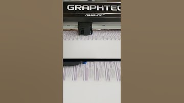 Graphtec Vinyl Cutter Cutting Out Stickers - Oddly Satisfying
