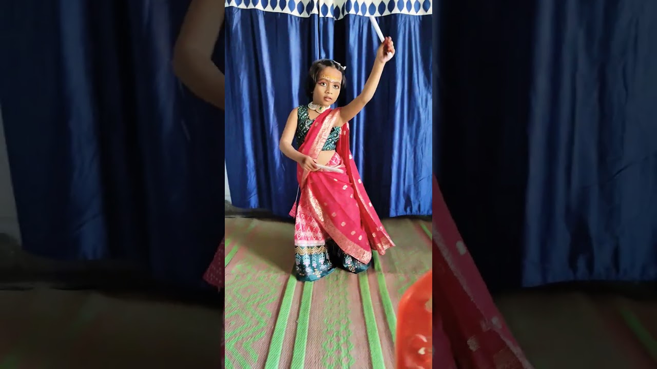 so gada tara #ytshorts #maadurgastatus #navratri2025 #love #dance #matarani