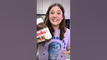 She Made An Iced Coffee With Nutella 