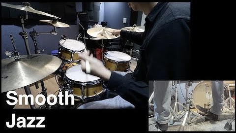 Smooth Jazz - C Major 70bpm - A Drum Play-along