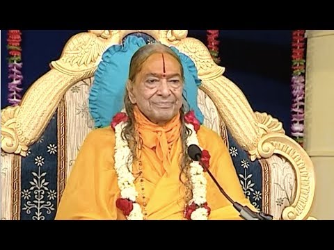 Jagadguru Kripaluji Maharaj’s Historic Lecture in Krishna’s City Dwarka [Subtitled]