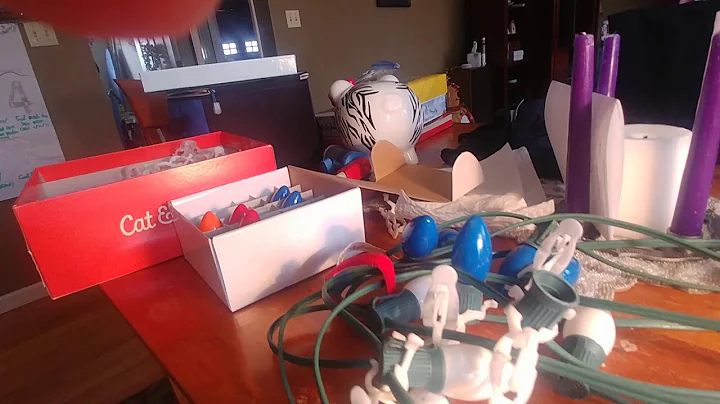 How to fix a bad socket on a strand of C9 Christmas lights.