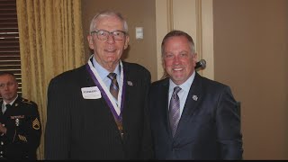 Retired Lt. General receives UE Medal of Honor