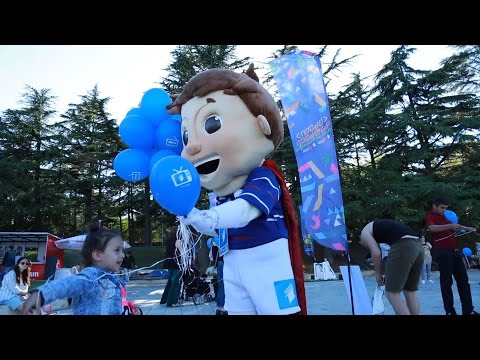 ცხელი ზაფხულის ერთი თვე საზოგადოებრივზე