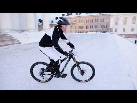 Winter Biking in Helsinki - FINLAND