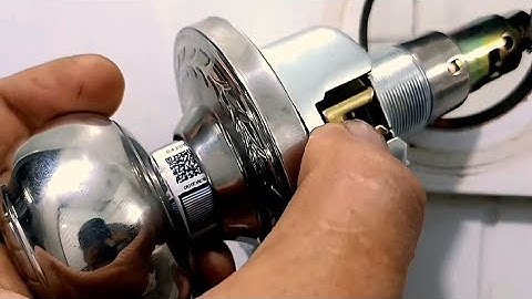 Ổ khóa tay nắm tròn được lắp đặt như thế nào,