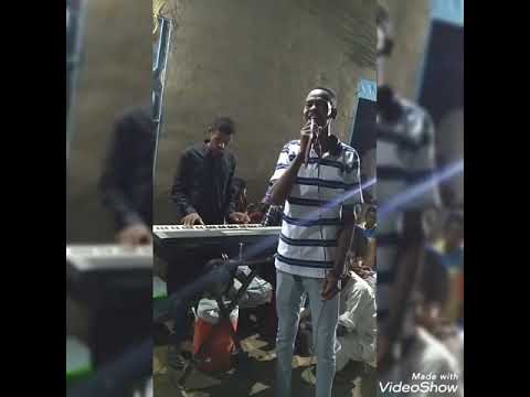 مدثر السر رميه زي القمر ضاوي لونا