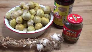 Making &amp; Canning Salsa Verde (Green Sauce) with Tomatillos