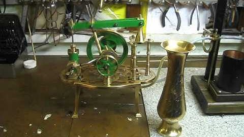 Model Half Beam Engine running on steam