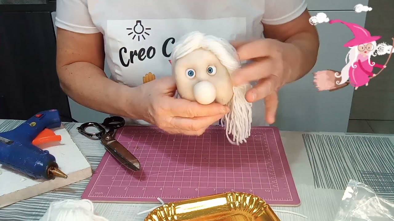 BEFANA Simpatica 2022 portacioccolatini portacaramelle fai da te easy materiali riciclo idea regalo