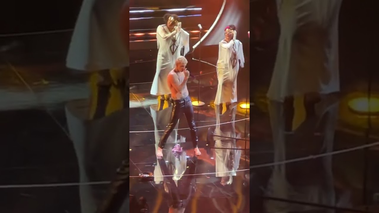 Achille Lauro con Domenica al Festival di Sanremo