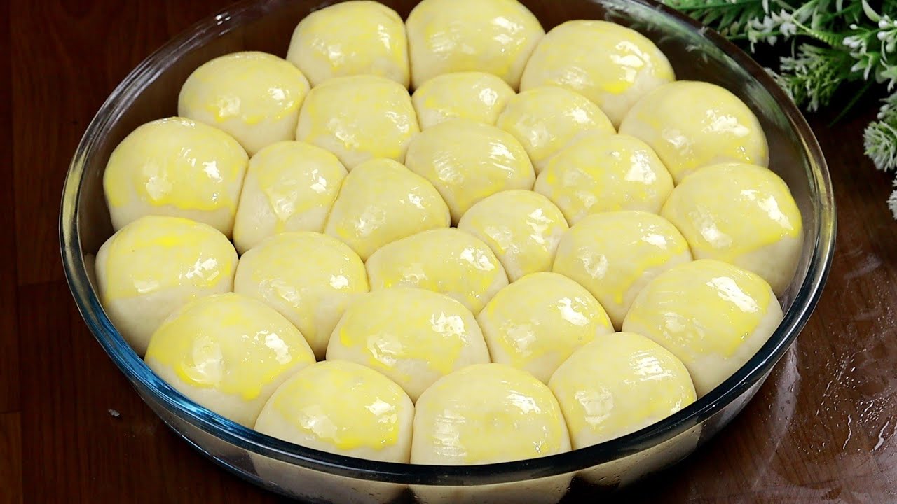 خلية نحل قطنية وناجحة محشية جبنة وشوكولا طرية كالغيمة