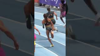 Sydney McLaughlin-Levrone stepped down to the 200m and put on a show in LA 🔥 #track #usatf