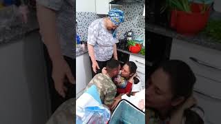 Sürpriz Böyle Yapılır. Asker Dönüşü Resimi