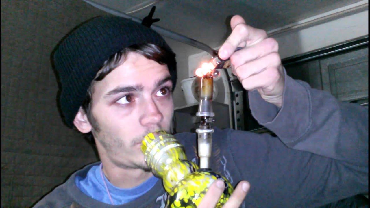 3 Bowls one Breath Bong Hit