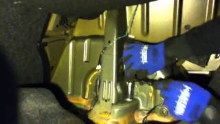 2012 Dodge Avenger Rear Strut Removal
