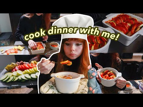 cook dinner with me in my little apartment kitchen! my attempt to make “ratatouille” 👩🏻‍🍳🐀🍽️🍅🥔