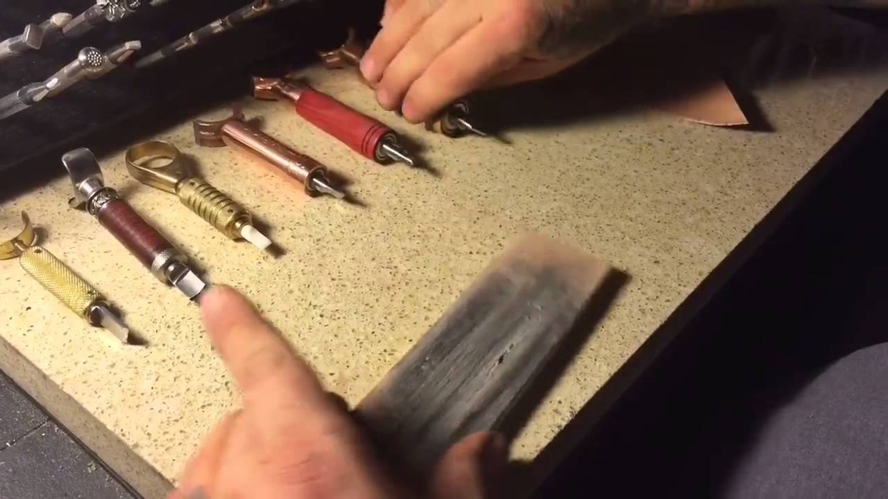 Swivel Knife Comparing Cuts \U0026 Showing How To Strop