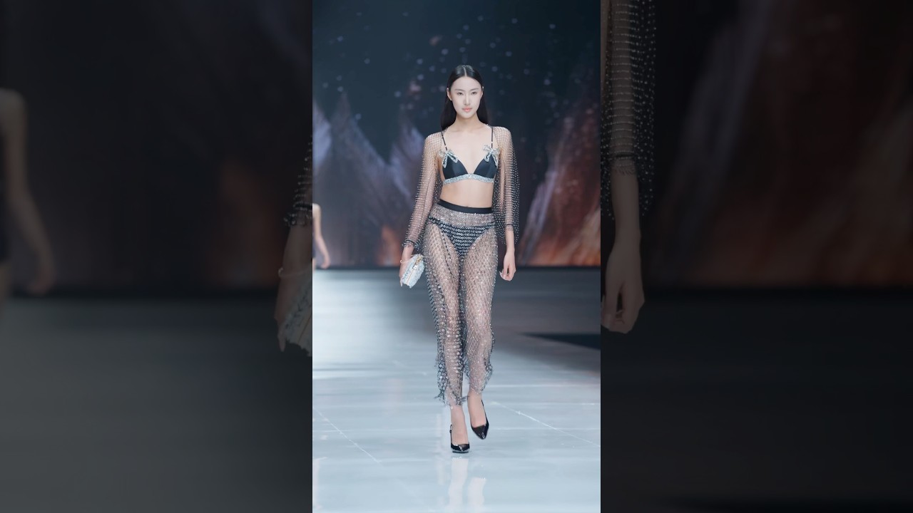 加入會員觀看完整視頻 2026 SIUF深圳内衣展開幕式 23 内衣秀 lingerie show #model #catwalktour #beauty #fashion #siuf