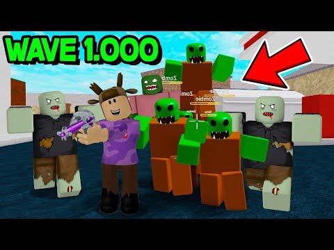 Survive The Scary Zombies In Roblox Roblox Zombie Apocalypse Youtube - roblox zombie simulator 10 000 robux giant zombie roblox