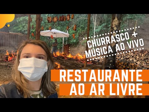 RESTAURANTE AO AR LIVRE: com churrasco e música ao vivo