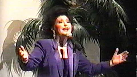 PHYLLIS GREEN