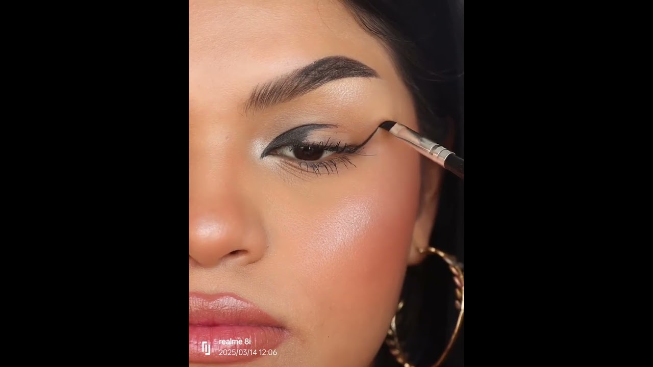 Mac pro longwear fluidline eye liner gel