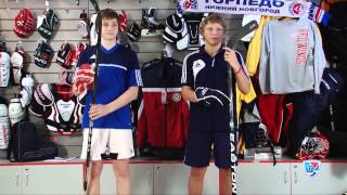 видео хоккейные клюшки easton