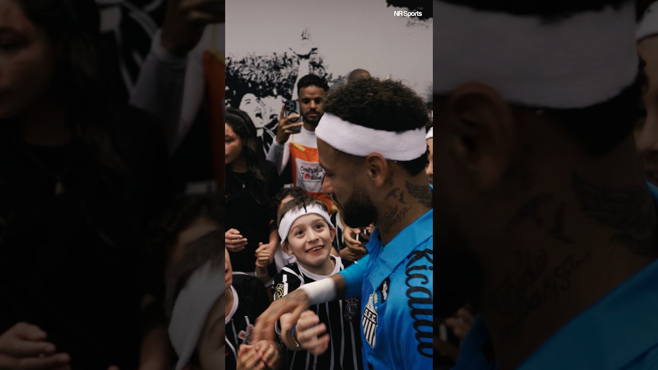 Neymar Jr e as crianças...  #neymar #futebol