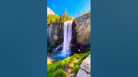 سورة الكهف آية ٧-٨ | ﴿ إنا جعلنا ماعلى الأرض زينة لها ﴾ | Surah Al Kahf Ayat 7-8 #qurantranslation